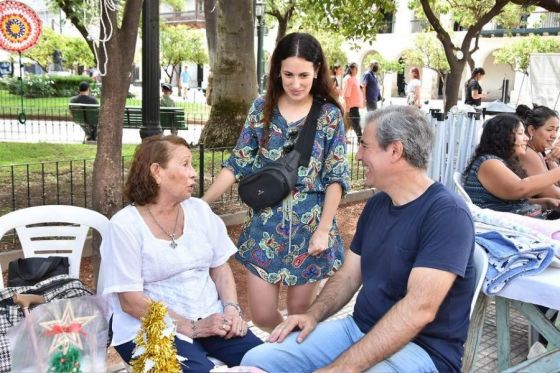 Las personas mayores celebraron la vida con una expo en la Plaza 9 de Julio