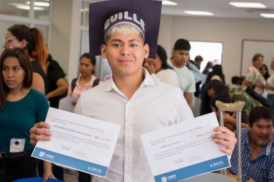 La UPATecO entregó certificados de cursos de formación para el trabajo