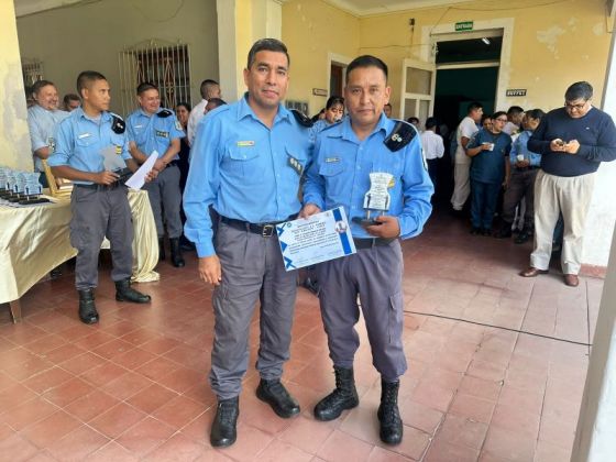 El Servicio Penitenciario entregó el premio Torre de Oro al personal destacado del 2023