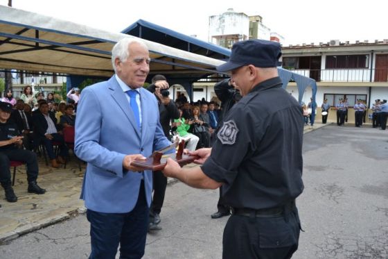 Reconocieron a miembros de la Policía de Salta con más de 20 años de servicio