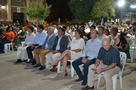 El ministro Domínguez participó del acto por el aniversario de creación del municipio de El Bordo