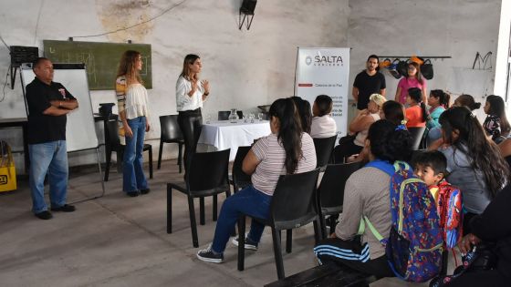 Promueven la conformación de cooperativas de mujeres