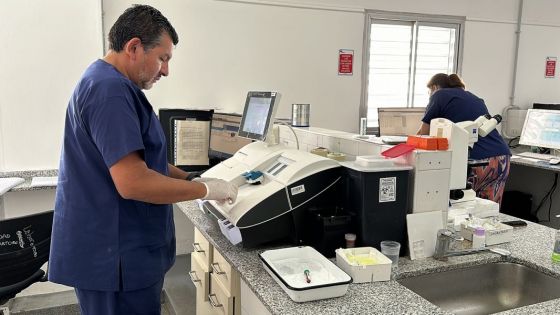 En el último año el laboratorio del Materno Infantil realizó casi un millón de determinaciones