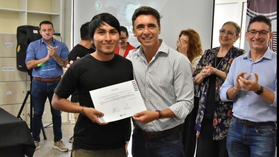 Upateco entregó certificados a los alumnos que completaron su trayecto formativo.