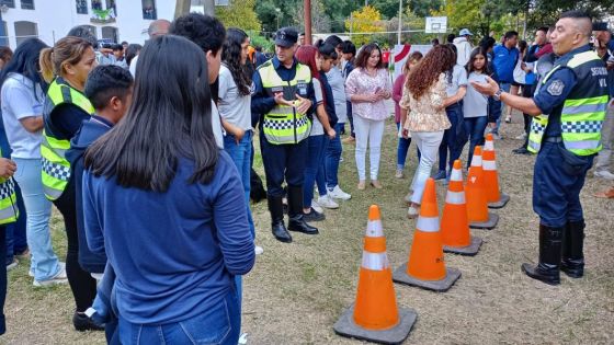 Más de 500 estudiantes participaron de una jornada preventiva de seguridad