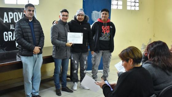 La UPATecO entregó certificados de cursos universitarios dictados en Central Norte