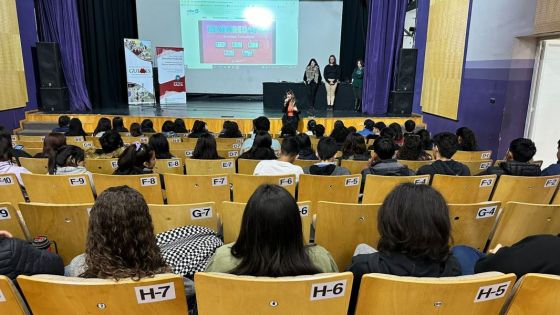 Taller de prevención del ciberbullying: formando líderes en General Güemes