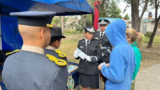 Vecinos del barrio Scalabrini Ortiz participaron del Programa Acercar de la Policía de Salta