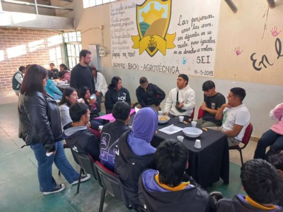 Foro de Juventudes: Hacia una ley provincial.