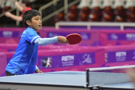 Jugador del Parque de la Familia participa del campeonato de tenis de mesa en Salta