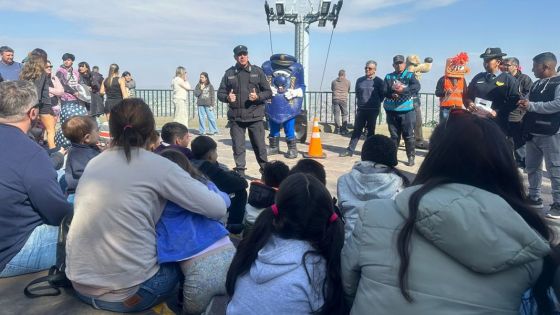 Ciudadanos fueron concientizados sobre seguridad vial en el Cerro San Bernardo