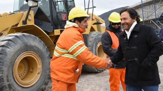 Depuradora Sur y viviendas en Pereyra Rozas: el Gobernador y funcionarios nacionales recorrieron las obras