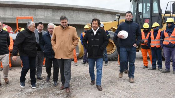 Depuradora Sur y viviendas en Pereyra Rozas: el Gobernador y funcionarios nacionales recorrieron las obras