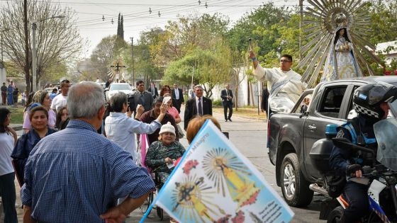 Las imágenes peregrinas del Señor y la Virgen del Milagro recorrieron la ciudad de Salta