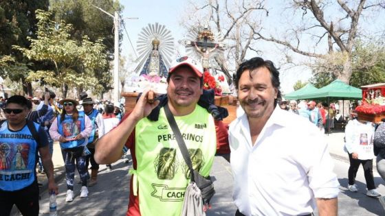 En una Salta unida por la fe, el Gobernador recibió a más de 10 mil peregrinos de los Valles Calchaquíes