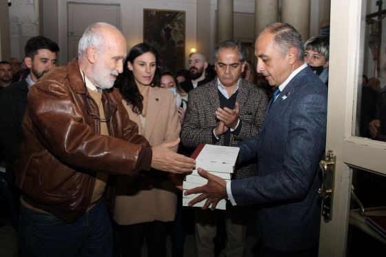 Se inauguró en Buenos Aires un busto del General Martín Miguel de Güemes en la sede central de UPCN