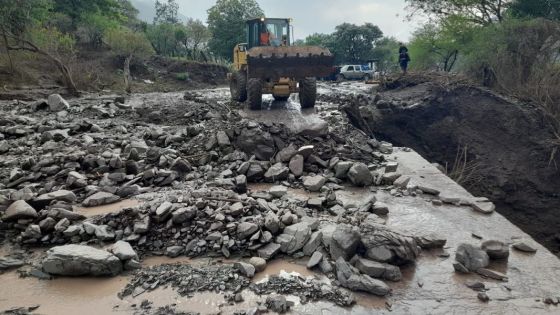 El Gobierno provincial asiste a damnificados por el temporal de lluvia en distintas localidades