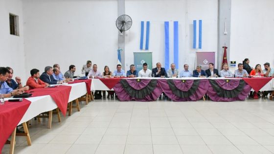 Con 11 intendentes y legisladores del Valle de Lerma continuó la ronda de consultas por el presupuesto 2025