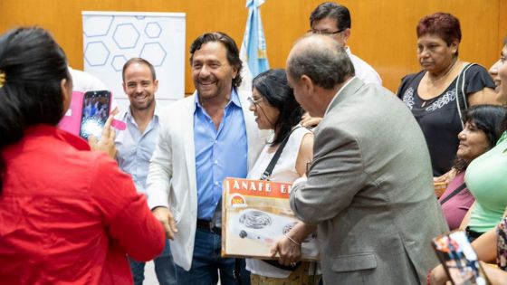 En lo que va del año fueron entregados 2.760 anafes a familias de 30 municipios salteños