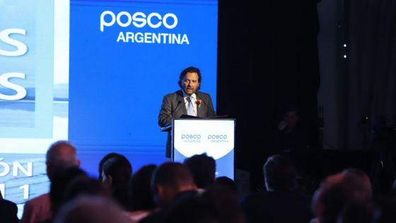 Sáenz inauguró en Salta la primera planta comercial de producción de hidróxido de litio del país