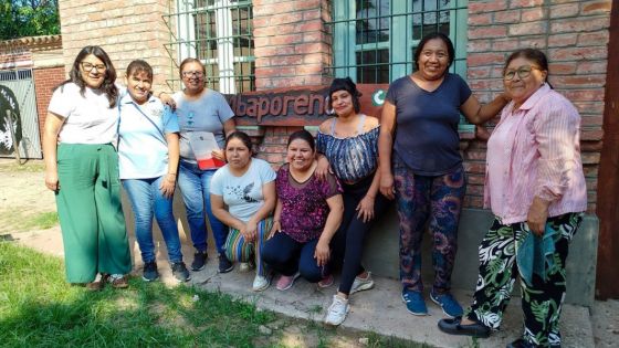 Salta Produce forma y entrega elementos a textileras a salteñas emprendedoras