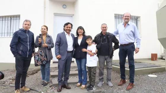 Sáenz habilitó la nueva vía de circulación entre Grand Bourg y circunvalación Oeste