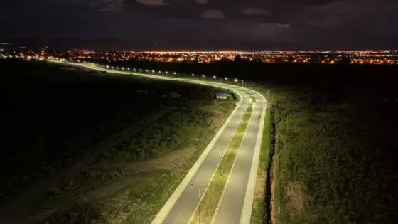 Sáenz habilitó la nueva vía de circulación entre Grand Bourg y circunvalación Oeste