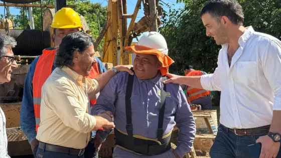 Inversión histórica en obras de agua para Capital: Sáenz supervisó el nuevo pozo en el Polideportivo Delmi