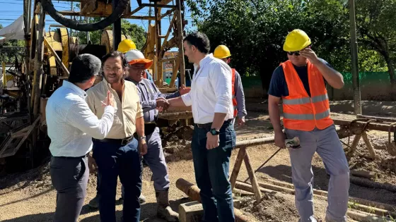 Inversión histórica en obras de agua para Capital: Sáenz supervisó el nuevo pozo en el Polideportivo Delmi