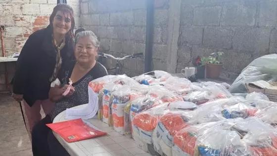 El Gobierno provincial entregó refuerzos alimentarios a comedores infantiles de Capital y Rosario de Lerma