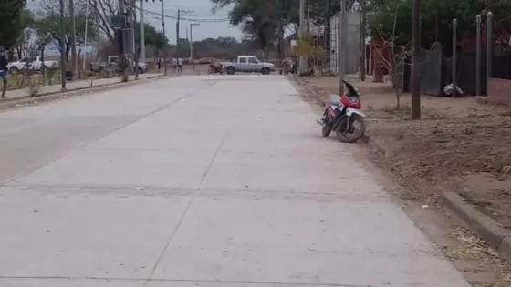 Pavimentan la avenida Antártida Argentina en Las Lajitas