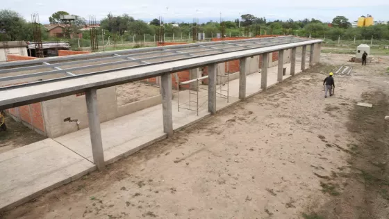 Avanza la construcción de la Terminal de Güemes y se reactivó la Técnica Tesla: Sáenz supervisó las obras