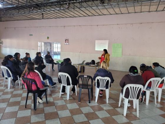 Talleres de crianza en la provincia.