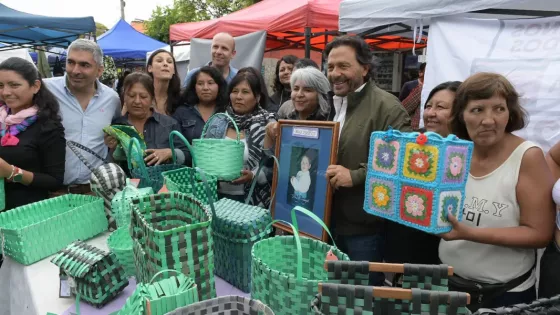 Desde nuestra tierra y elaborado por manos salteñas: Feria Provincial de Productores, Artesanos y Emprendedores