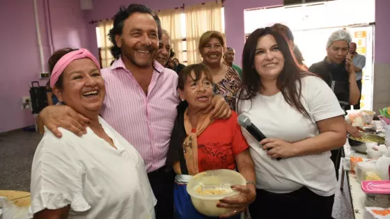 El Gobernador saludó a los participantes del taller de Panadería y los alentó a seguir creciendo