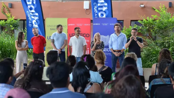 UPATecO y la Municipalidad de Salta entregaron certificados de cursos de formación en tecnologías y oficios