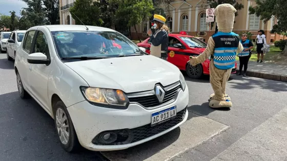 Seguridad Vial sensibilizó a conductores y peatones de la Capital