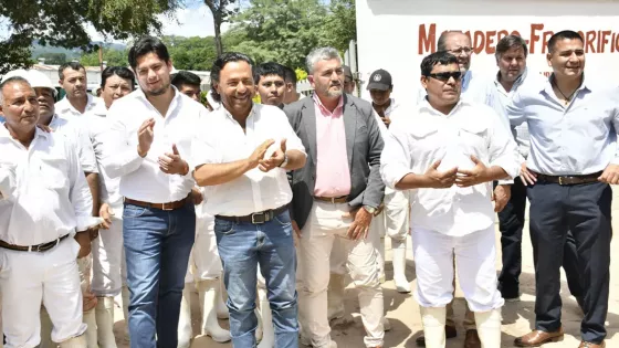 El Gobernador junto al intendente Berni inauguró la obra de ampliación del edificio municipal de Tartagal