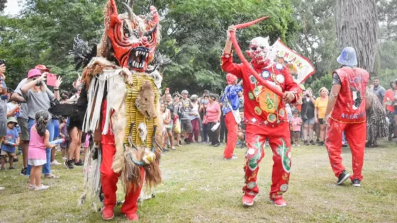 El Carnaval Salteño revive su tradición en el Mercado Artesanal