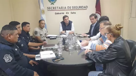 El secretario de Seguridad informó a los vecinos sobre el servicio policial en zona oeste de la ciudad