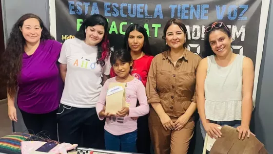 Estudiantes de Coronel Moldes participaron en actividades radiales para la recuperación de tradiciones locales