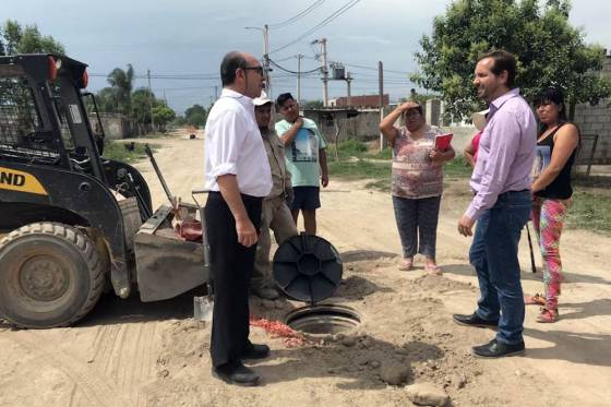 Avanza la construcción de la nueva red de cloacas en barrio Sanidad