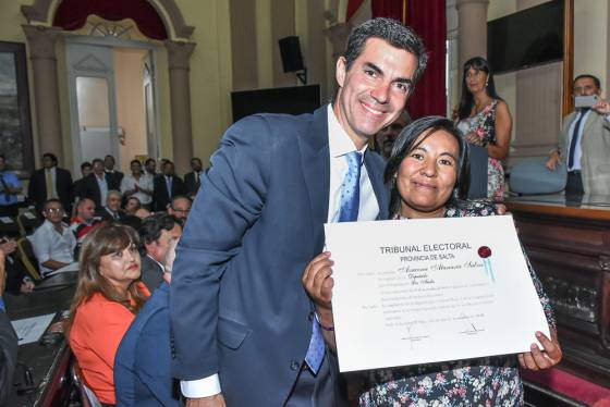 Urtubey participó en la entrega de diplomas a los ciudadanos electos en los últimos comicios