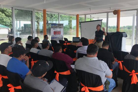 Trabajadores de la actividad minera se capacitaron en manejo reflexivo