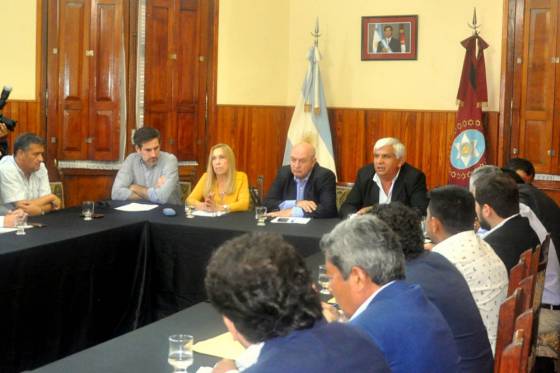 La Ministra de Producción analizó con senadores la Ley de Promoción Minera