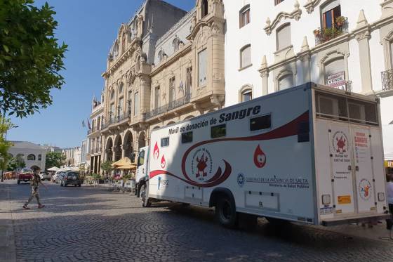 El móvil del Centro Regional de Hemoterapia estará hoy en plaza 9 de Julio