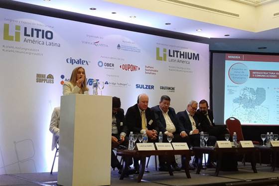 La ministra de Producción participó en Buenos Aires de Lithium Latin América 2019