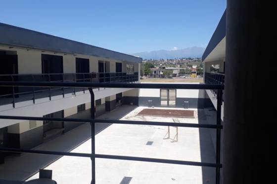 Inauguran el nuevo edificio para el colegio secundario de barrio 20 de Febrero