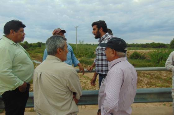 Supervisan las obras realizadas en el río Pilcomayo para evitar inundaciones