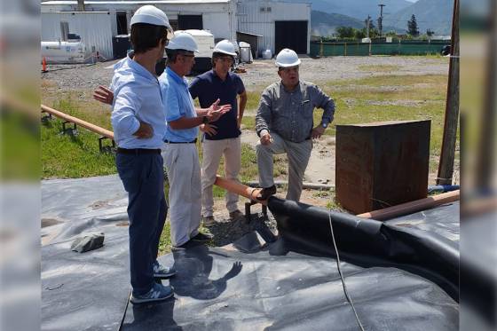 Alonso visitó la planta de la empresa salteña Puna Mining en Quijano